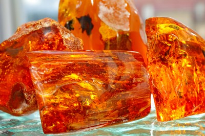 Mierzeja Wiślana: Bursztynowe żniwa możliwe tylko na bałtyckich plażach i płytkim pobrzeżu