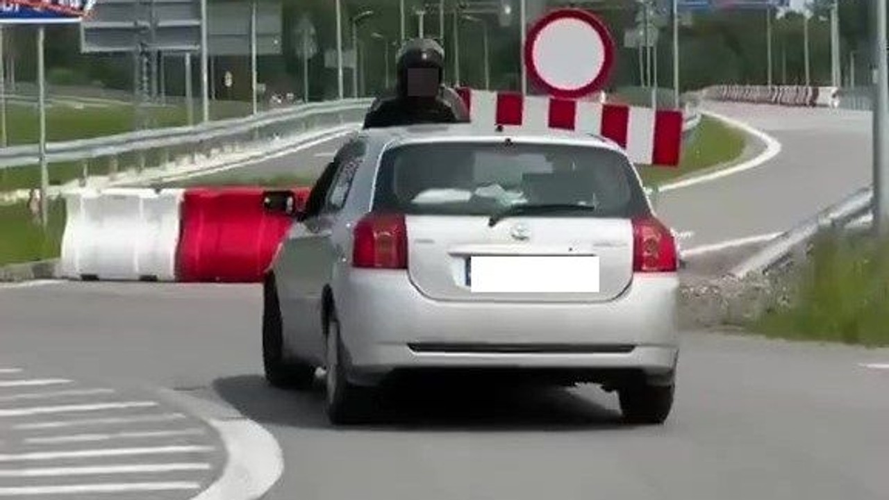 Chciał zatrzymać pijanego kierowcę. Ten w niego wjechał [WIDEO]