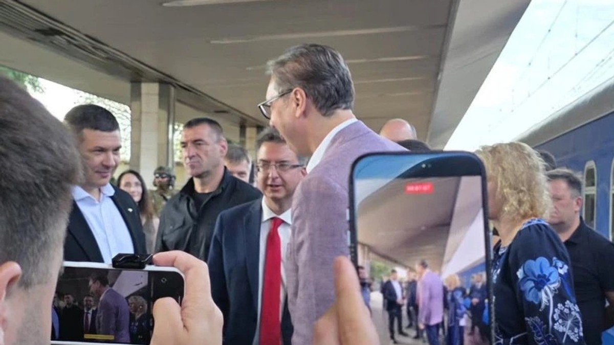 Vučić u Kijevu