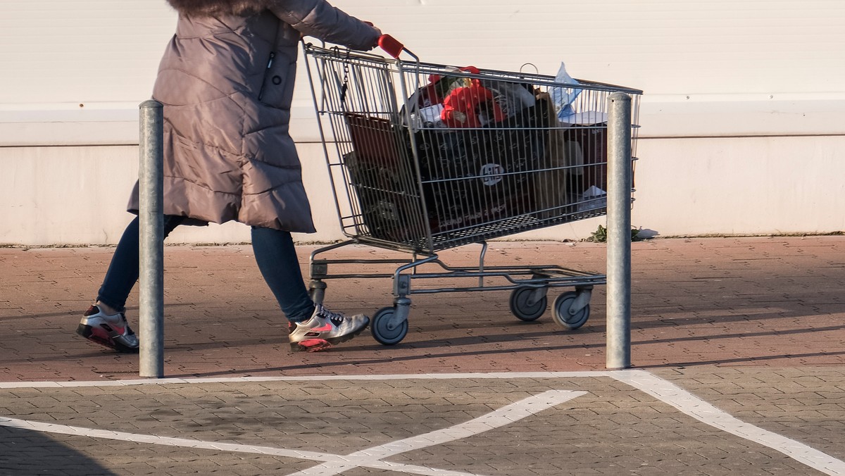 Które miasto jest stolicą paragonów grozy? Analiza "burzy stereotypy"