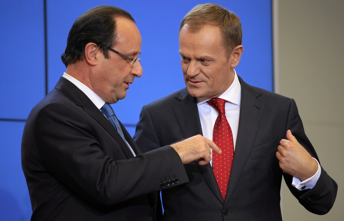 Premier Donald Tusk i prezydent Francjii Francois Hollande