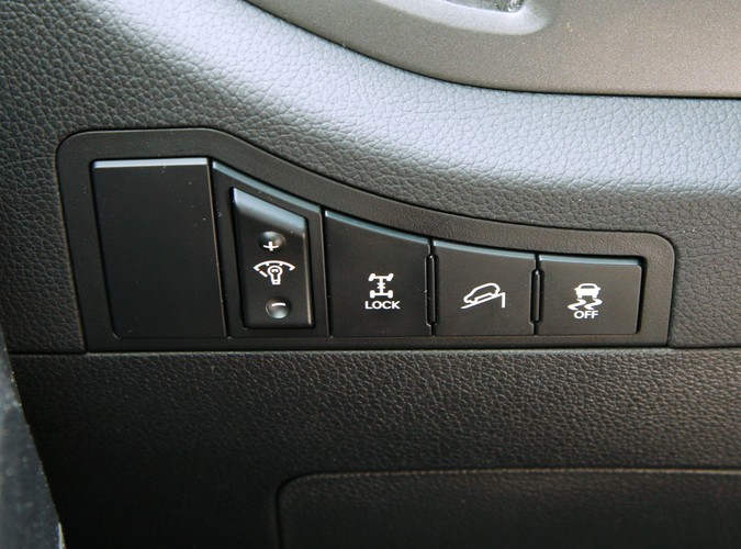 Nowa Kia Sportage to samochód, który swoimi atutami skusił już ponad 3300 Polaków. My sprawdziliśmy w teście wady i zalety tego modelu.