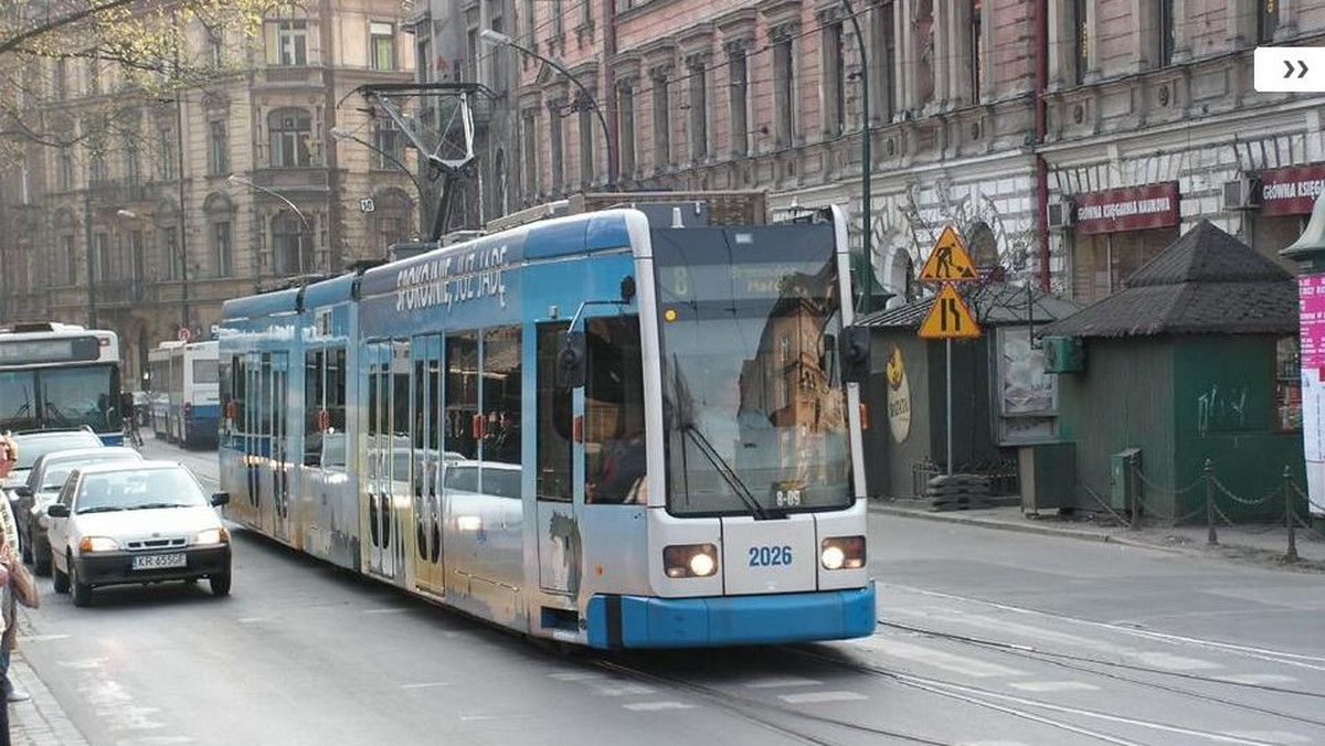 Pasażerowie będą mogli od piątku korzystać z prawie 1,8-km linii tramwajowej od ulicy Brożka i Grota Roweckiego do ulicy Gronostajowej w południowej części Krakowa. Dzięki inwestycji poprawi się dojazd do centrum z osiedla Ruczaj i Kampusu UJ.