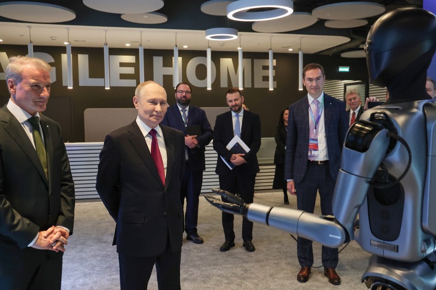 Putin i robot