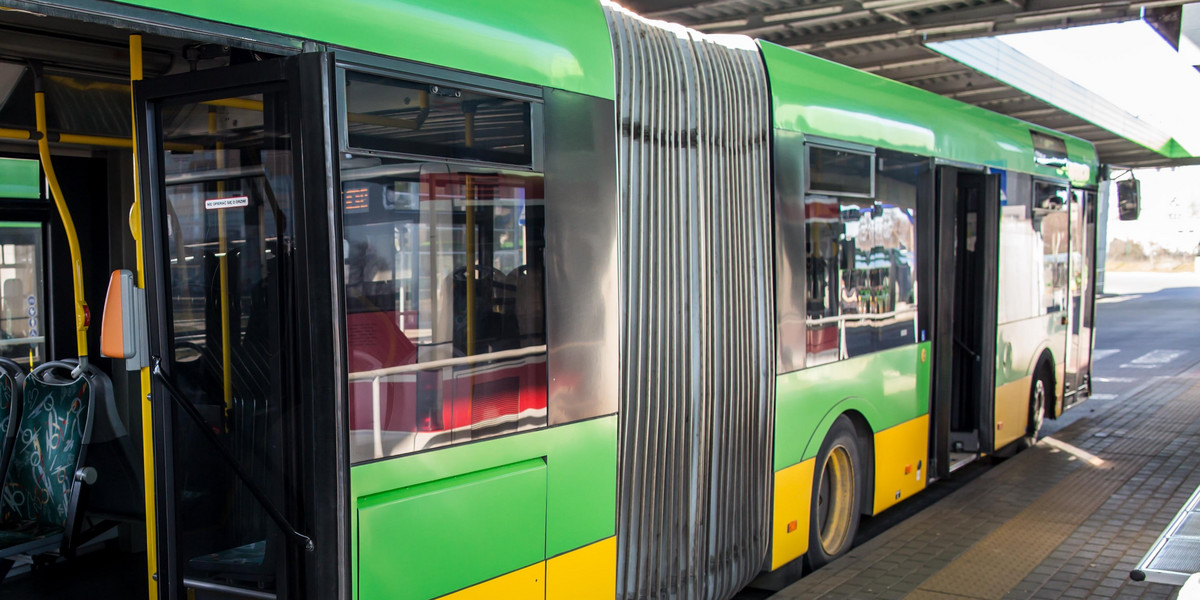 Poznańskie autobusy i tramwaje jeżdżą rzadziej