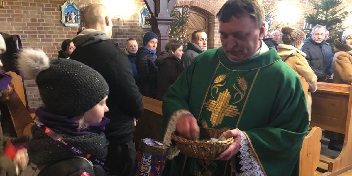 Niezwykły gest księdza. Tak wsparł Owsiaka