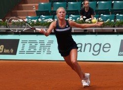 Do trzech razy sztuka. Młodsza Radwańska pokonała Hantuchovą