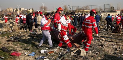 Bomba czy gwałtowne zdarzenie w powietrzu? Eksperci o śmierci 176 osób