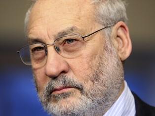 Joseph Stiglitz: USA napędzają wojnę walutową