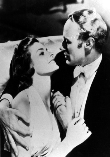 Ingrid Bergman i Leslie Howard w filmie 'Intermezzo'