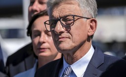 Pawłowicz i Piotrowicz nie trafią do TK? Wnioski popierające kandydatów mogą być wadliwe