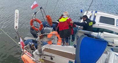 Interwencja policji. Żeglarz był pijany jak bela. Płynął do... Rosji