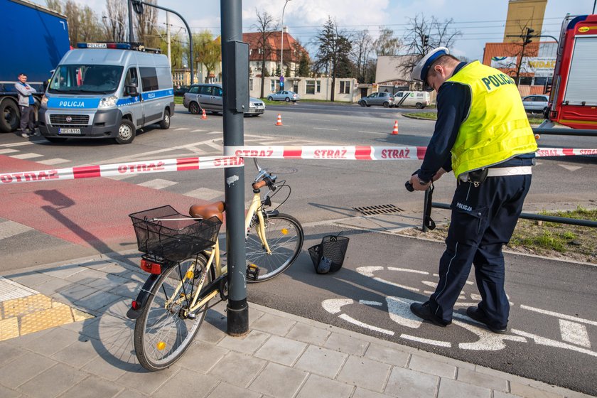 Łódź. Potrącenie rowerzystki. Żona zginęła na oczach męża