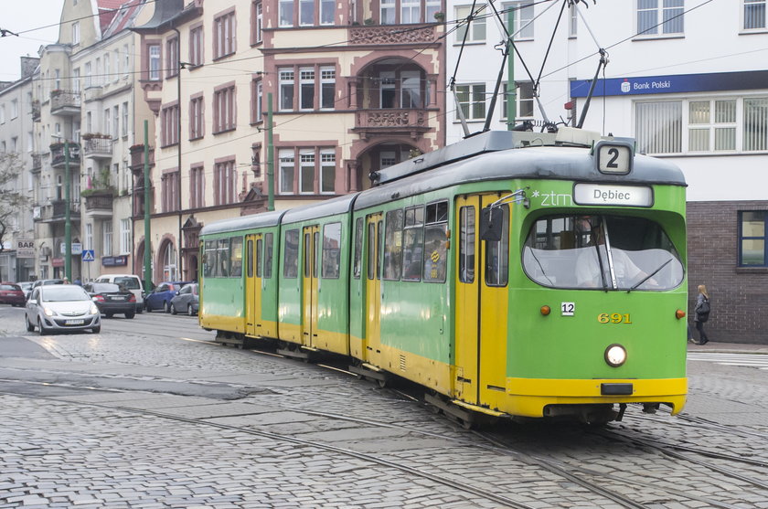 Tramwaje pojadą objazdem