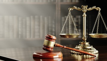 Żurek usuwa 25 prezesów sądów – decyzja bez zgody KRS i kolegiów