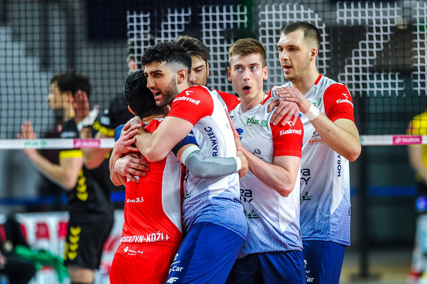 Radość siatkarzy drużyny Grupa Azoty ZAKSA Kędzierzyn-Koźle