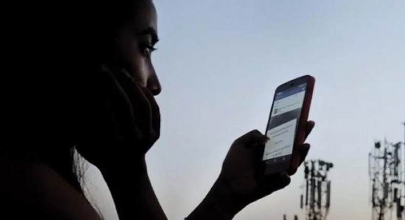 Nigeria’s telecom industry takes a huge hit with the loss of 4.95 million mobile subscribers