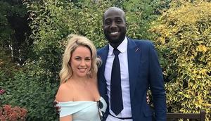 Souleymane Bamba et sa femme Chloé en 2018 pour leur anniversaire de mariage