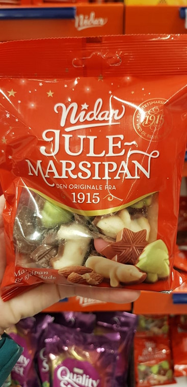 Marsipan og karamelliserte mandler er juledelikatesser