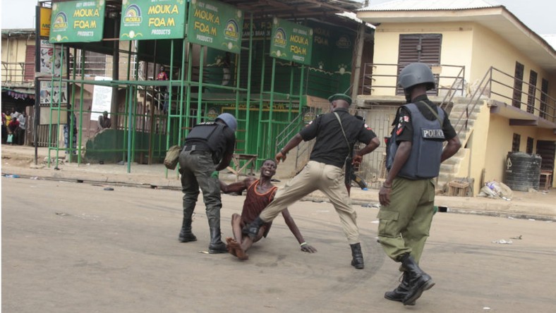 Police arrest 6 hoodlums involved in Ebute Meta attack/Illustration. [247ureports]