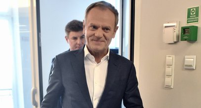 Tusk dostał nietypową wiadomość związaną z Kaczyńskim. Tak zareagował [WIDEO]