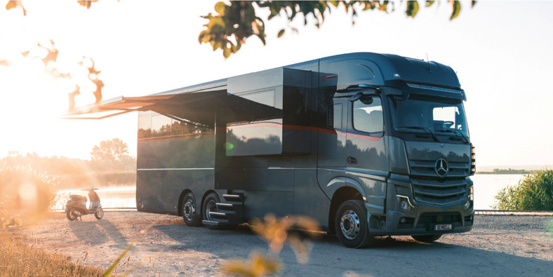 Dembell Motorhomes Land Yacht 2021