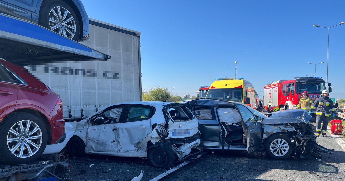 Tragiczne doniesienia po karambolu na S8. Nie żyje kolejna, czwarta już osoba
