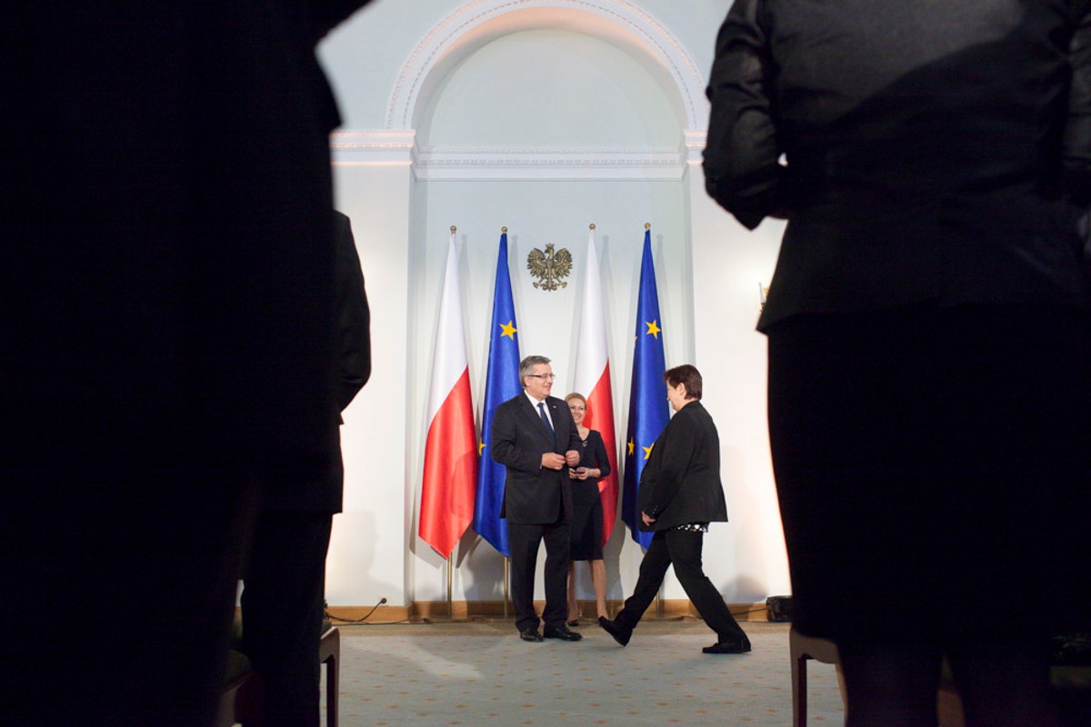 Prezydent Bronisław Komorowski wręczył ordery i odznaczenia zasłużonym pracownikom Telewizji Polskiej