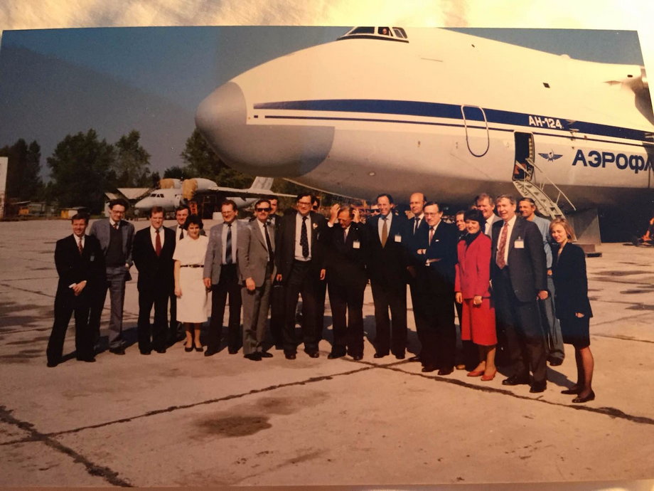 Kim Scott with the Soviet Company Fund investors at the Antonov airplane factory in Russia