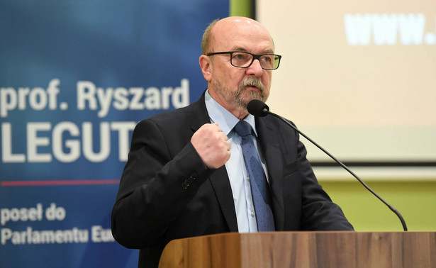 Kraków, 22.11.2019. Eurodeputowany Ryszard Legutko podczas konferencji "Od tolerancji do despotyzmu. Lewicowy marsz na Polskę", 22 bm. w Krakowie. (soa) PAP/Jacek Bednarczyk