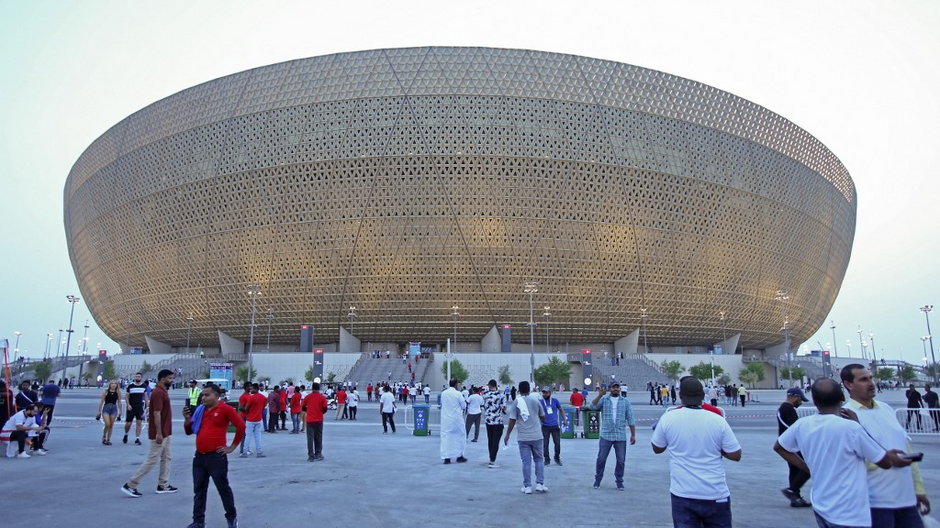 Lusali Stadium, Doha. Kibice, którzy przybyli na mecz