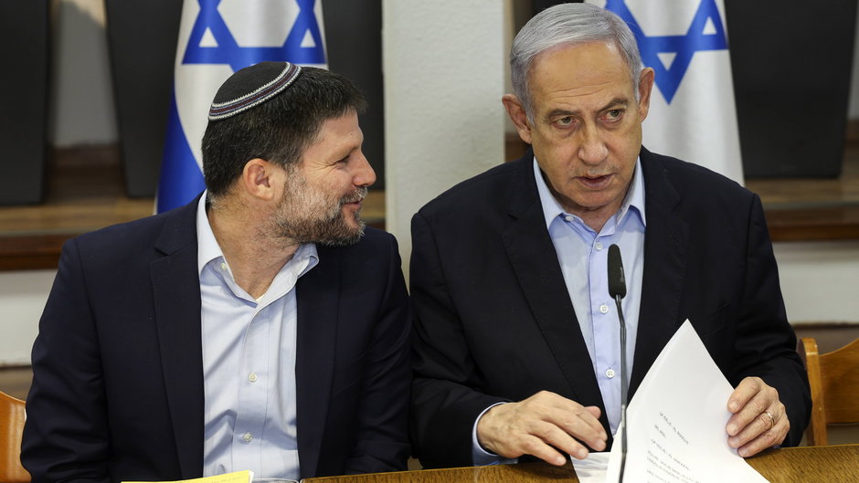 Minister finansów Becalel Smotricz i premier Binjamin Netanjahu