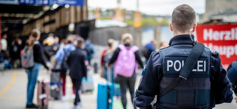 Przestępczość w Niemczech wymyka się spod kontroli. Policja rozkłada ręce. "Niespotykana dotąd skala"