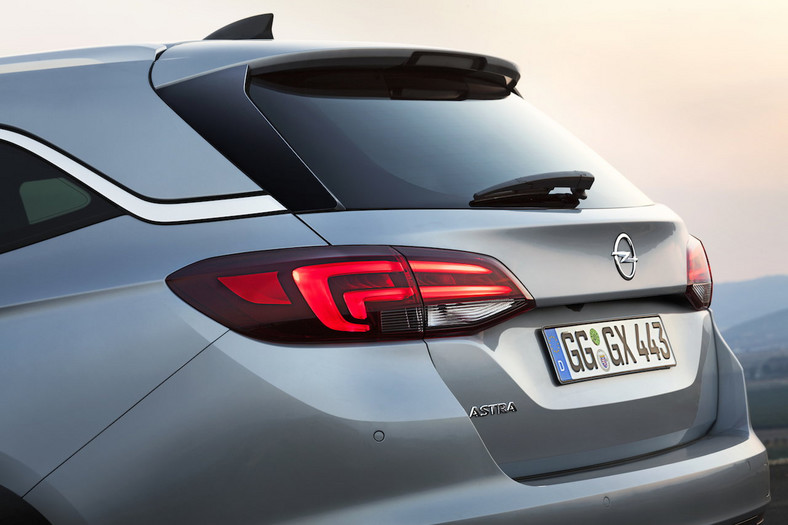 Nowy Opel Astra Sports Tourer