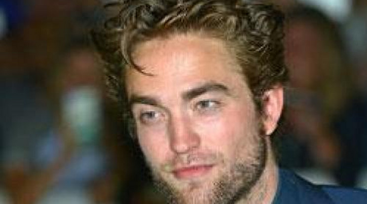 Melegbárban bulizott Robert Pattinson