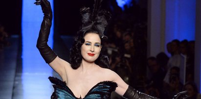 Dita von Teese jako motyl u Gaultier