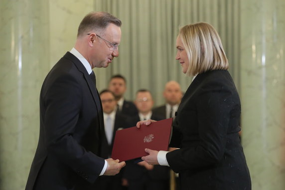 Andrzej Duda i Dominika Chorosińska podczas uroczystości powołania Rady Ministrów (2023)