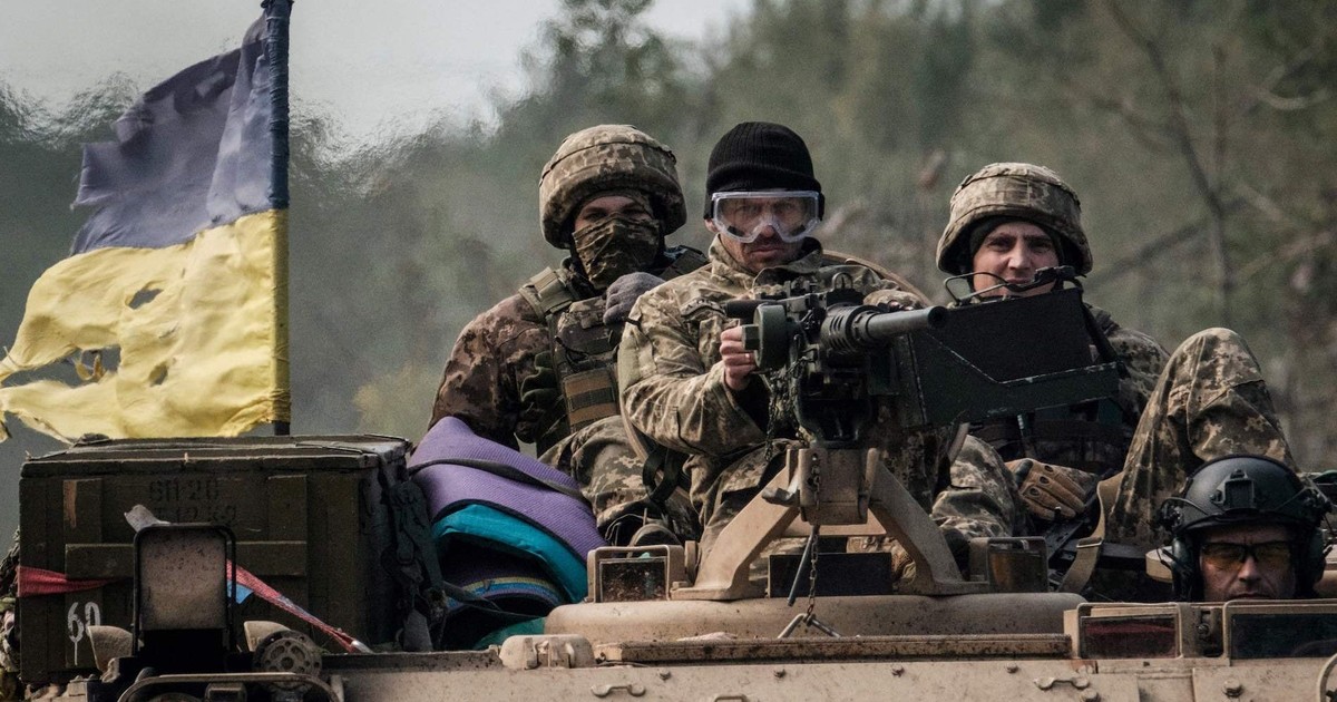 Russians are offering up equipment and heavy armored vehicles to ...