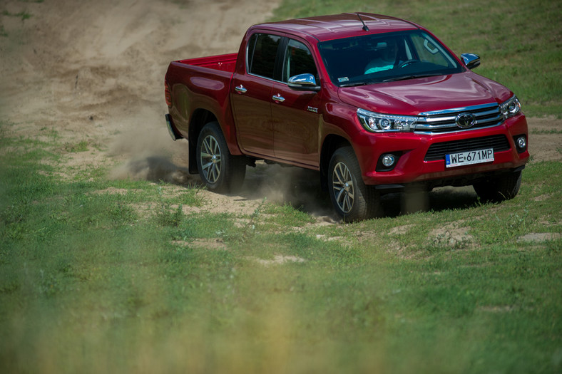 Toyota Hilux 2016