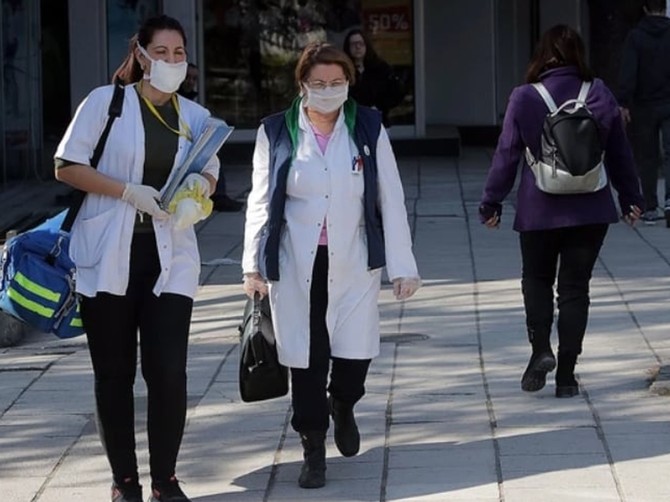 Srbija je u jeku borbe sa epidemijom korona virusa 