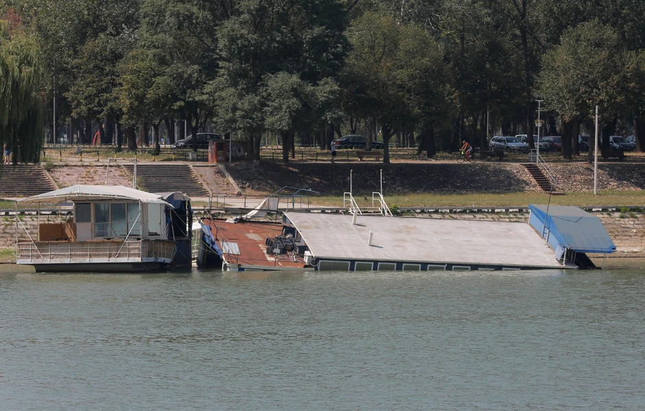 Potonuo splav "Pijana lađa"