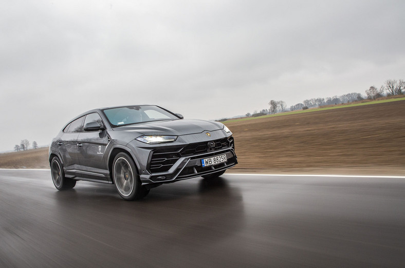 Lamborghini Urus - najdynamiczniej przyspieszający SUV na Ziemi 