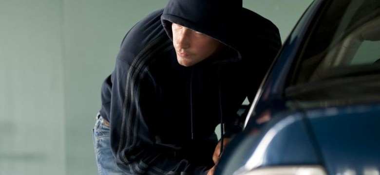Złodzieje samochodów zmieniają metody. Policja bardziej skuteczna