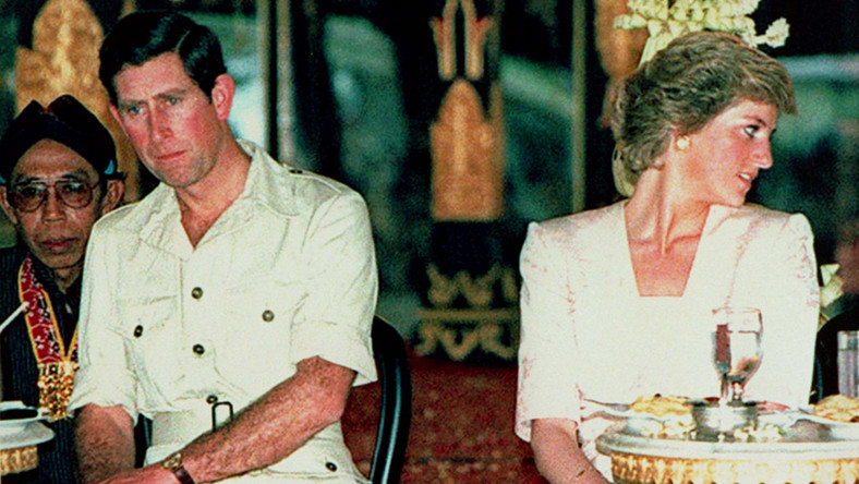 Ksiezna Diana I Ksiaze Karol Maja Corke Sensacja Amerykanskiego Tabloidu Wiadomosci