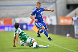 Lechii zaszkodziły europejskie puchary. Wisła liderem Ekstraklasy [WYNIKI i TABELA]