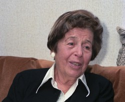 Polacy dobrze znają jej książki. Na podstawie jednej powstał kultowy serial