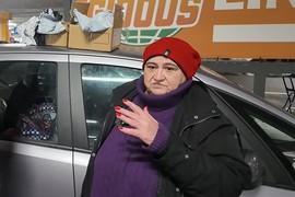 Nevenka je otišla za vreme Jugoslavije u Nemačku i tamo živi život vredan filma