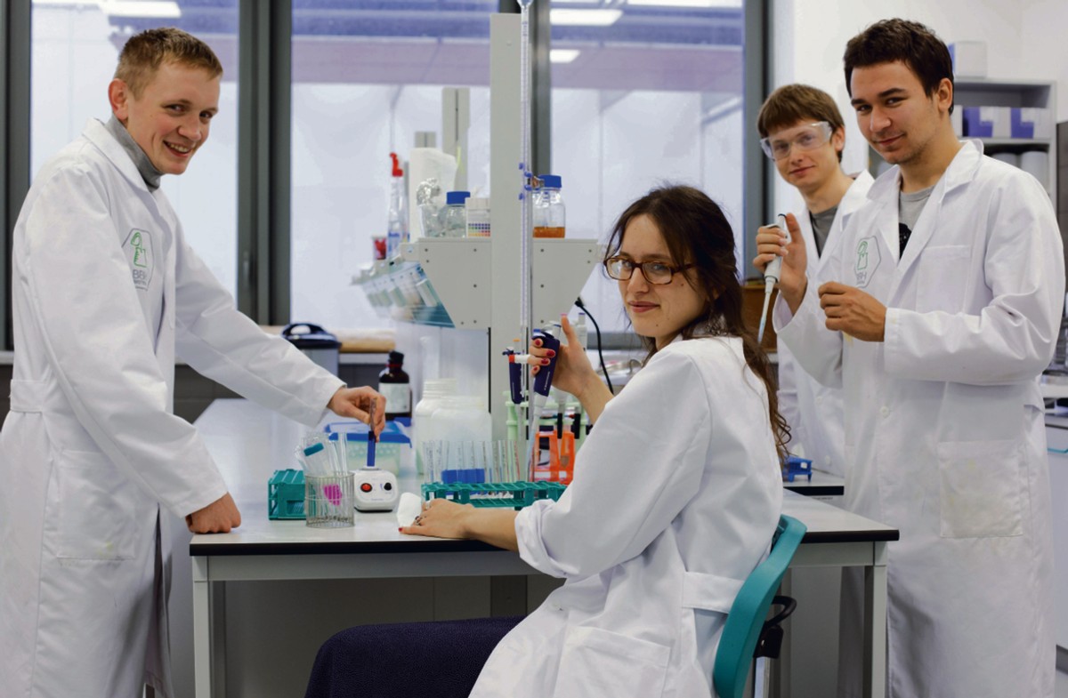 Załoga BBH Biotech (od lewej): Jakub Buda, Katarzyna Kicińska, Mateusz Hoppe, Leszek Broniarek