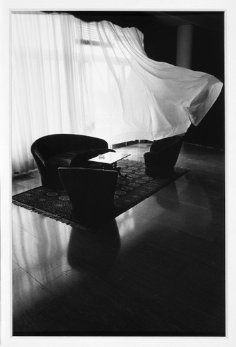 'Każde zdjęcie stanowi zastraszająco wierny autoportret autora, wyrażający – celowo lub mimowolnie – postawy życiowe, 
sposób widzenia samego siebie, innych ludzi oraz świata, wynikający z głęboko w nim tkwiących, często podświadomych lub nieświadomych „wyobrażeń”. Eva Rubinstein