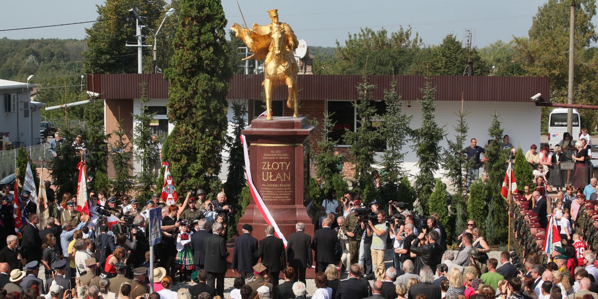 W Kałuszynie stanie pomnik ze złota!